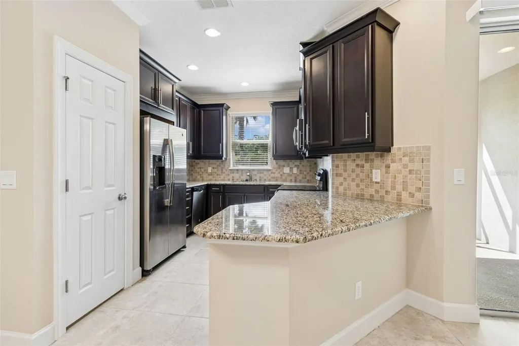 606 Cabernet Way Oldsmar FL 34677