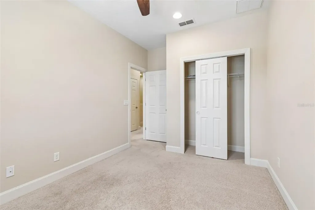 606 Cabernet Way Oldsmar FL 34677