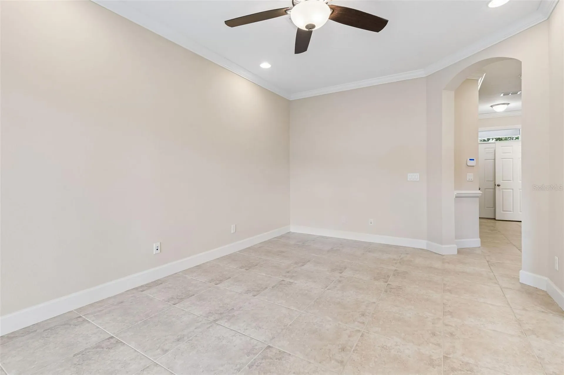 606 Cabernet Way Oldsmar FL 34677