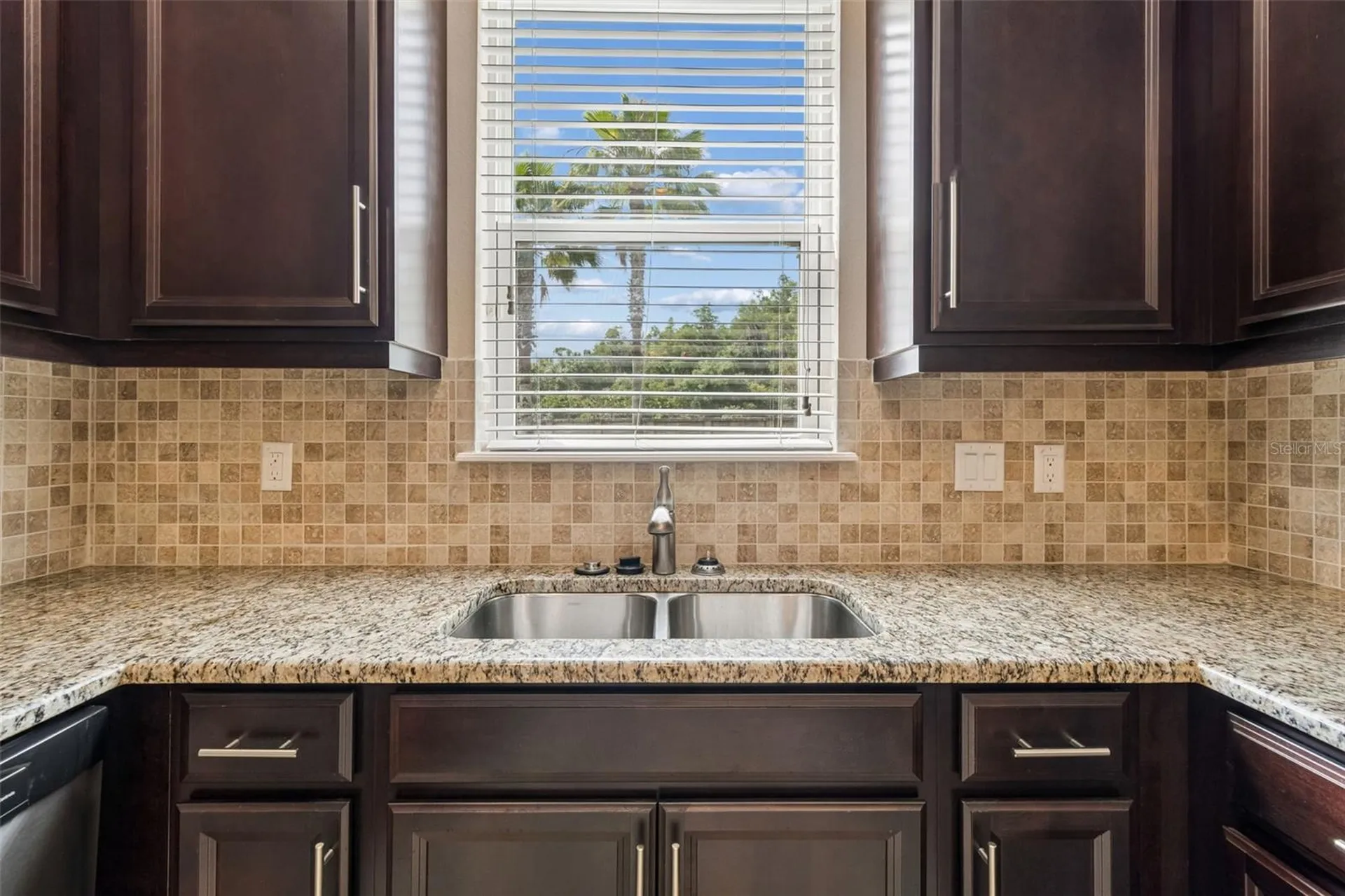 606 Cabernet Way Oldsmar FL 34677