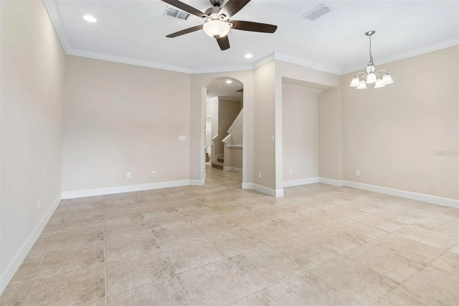 606 Cabernet Way Oldsmar FL 34677