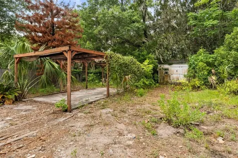 936 E 5th Avenue Mount Dora FL 32757