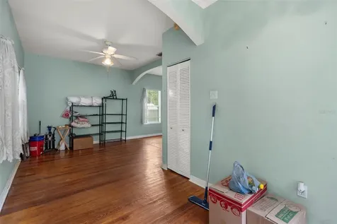 936 E 5th Avenue Mount Dora FL 32757