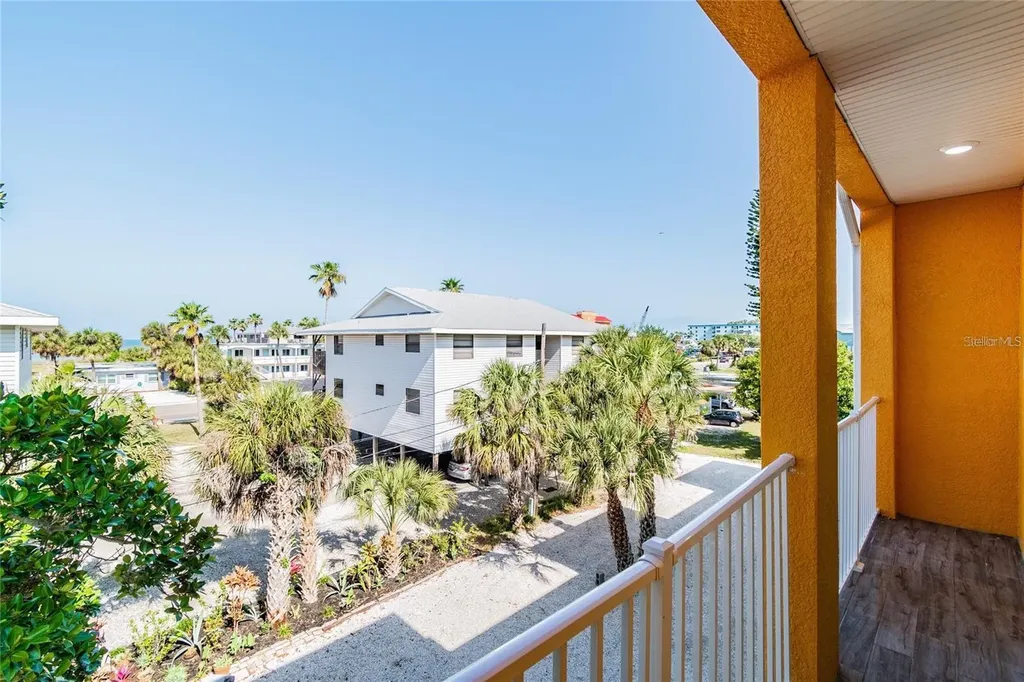 2108 1st Street Indian Rocks Beach FL 33785