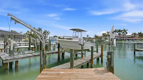 503 Laguna Drive Tierra Verde FL 33715