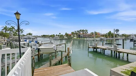 503 Laguna Drive Tierra Verde FL 33715