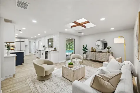 1905 Oro Court Clearwater FL 33764