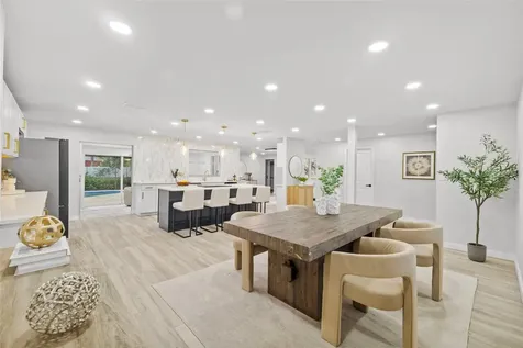 1905 Oro Court Clearwater FL 33764