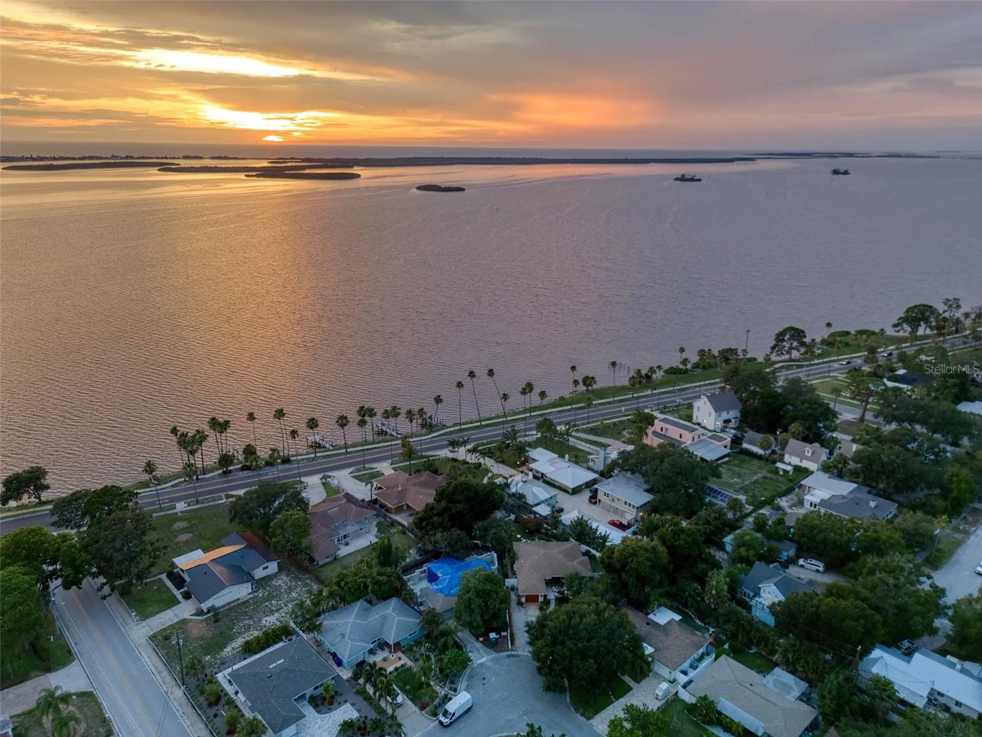 128 Edgewater Terrace Dunedin FL 34698