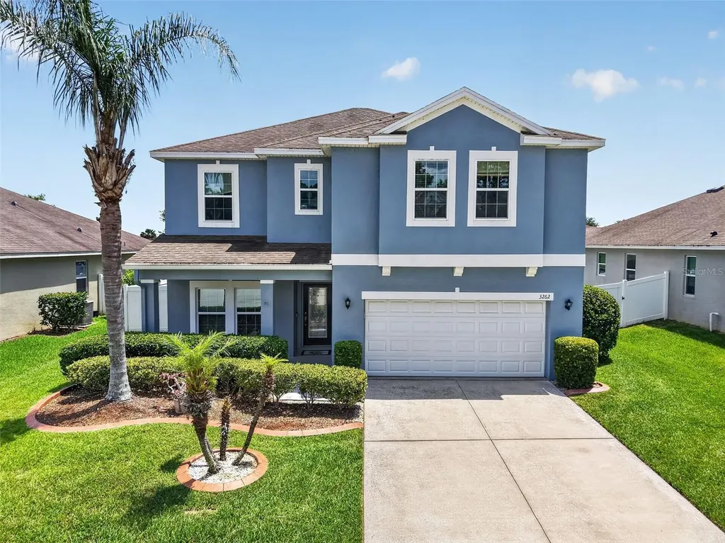 3262 Plumlee Court Grand Island FL 32735