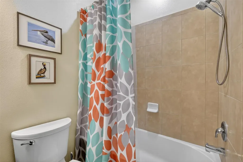 3262 Plumlee Court Grand Island FL 32735
