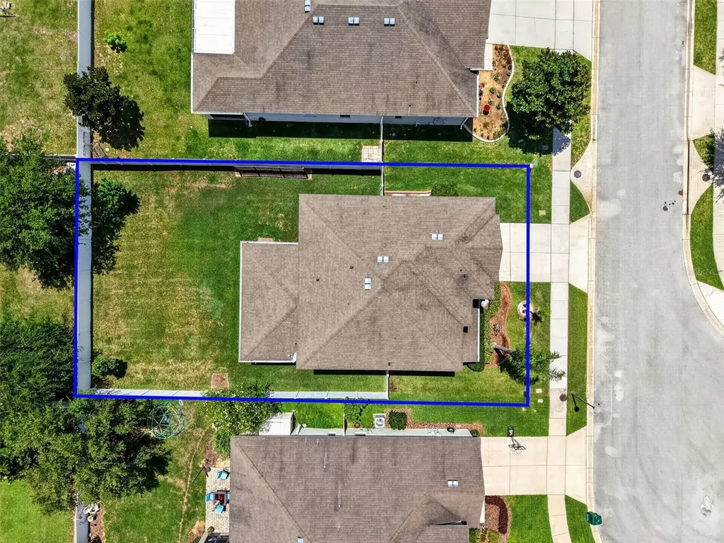 3262 Plumlee Court Grand Island FL 32735
