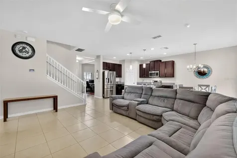 3262 Plumlee Court Grand Island FL 32735