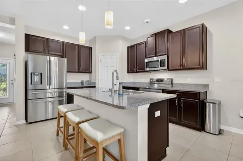 3262 Plumlee Court Grand Island FL 32735