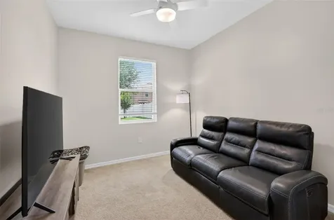 3262 Plumlee Court Grand Island FL 32735