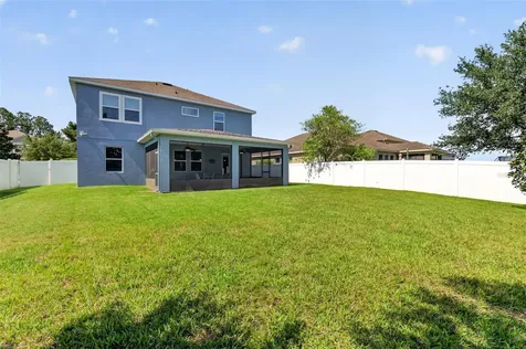 3262 Plumlee Court Grand Island FL 32735