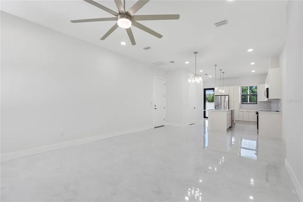 7015 N Central Avenue Tampa FL 33604