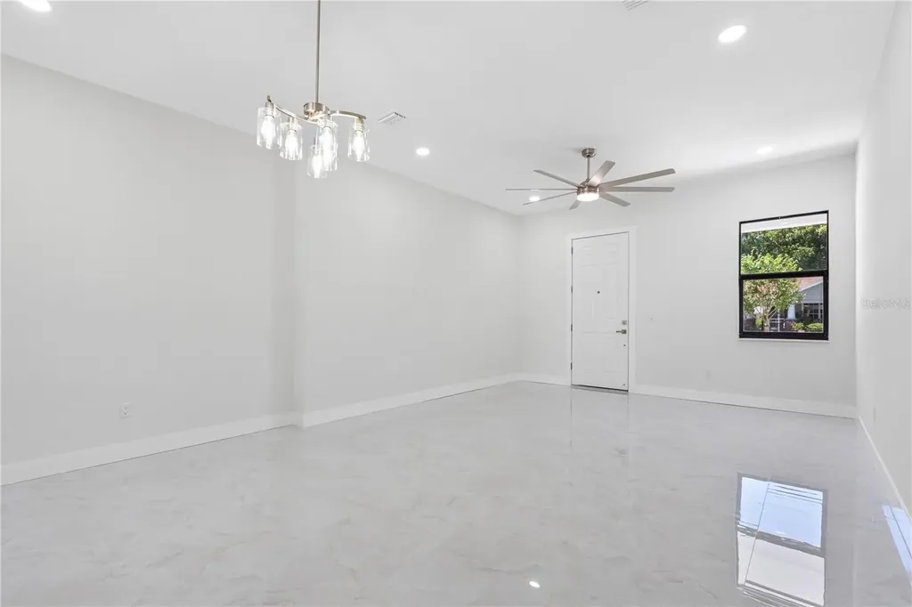 7015 N Central Avenue Tampa FL 33604