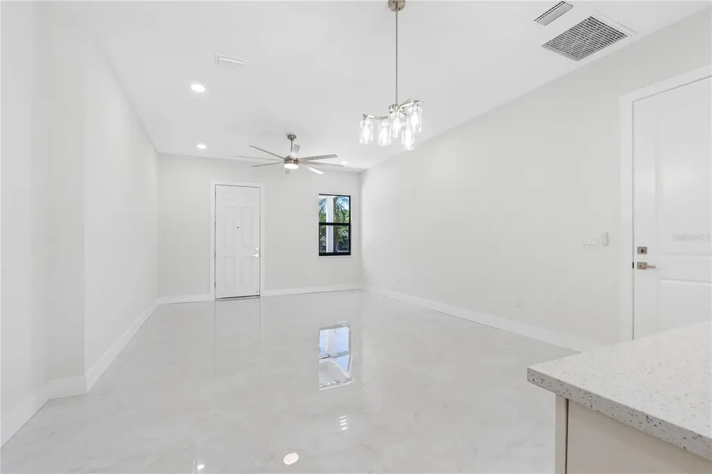 7015 N Central Avenue Tampa FL 33604