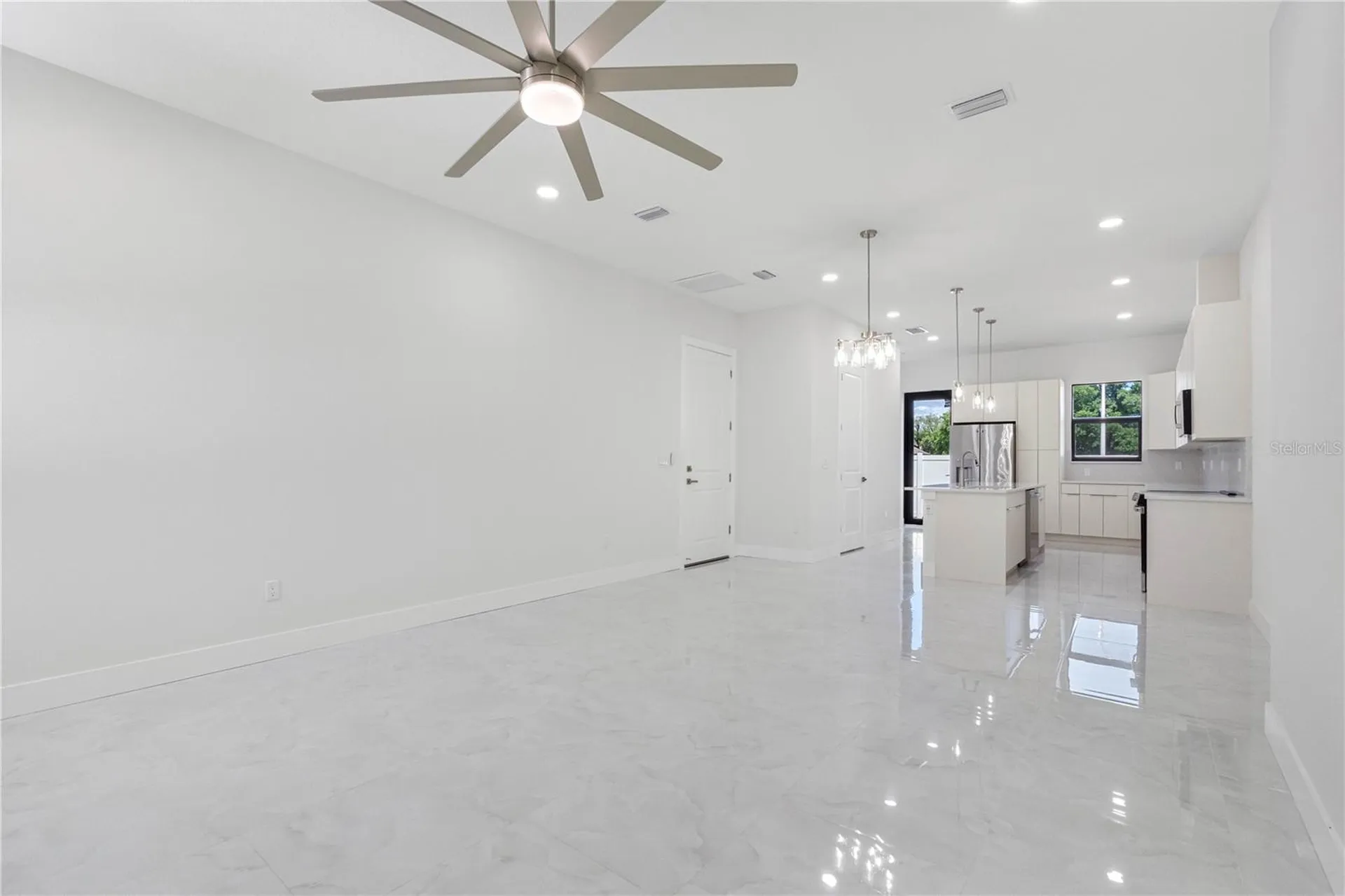 7015 N Central Avenue Tampa FL 33604