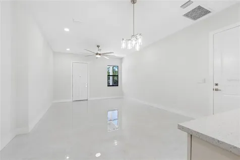 7015 N Central Avenue Tampa FL 33604
