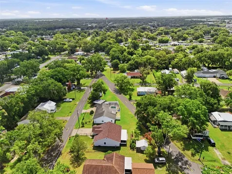 1405 E Frances Avenue Plant City FL 33563