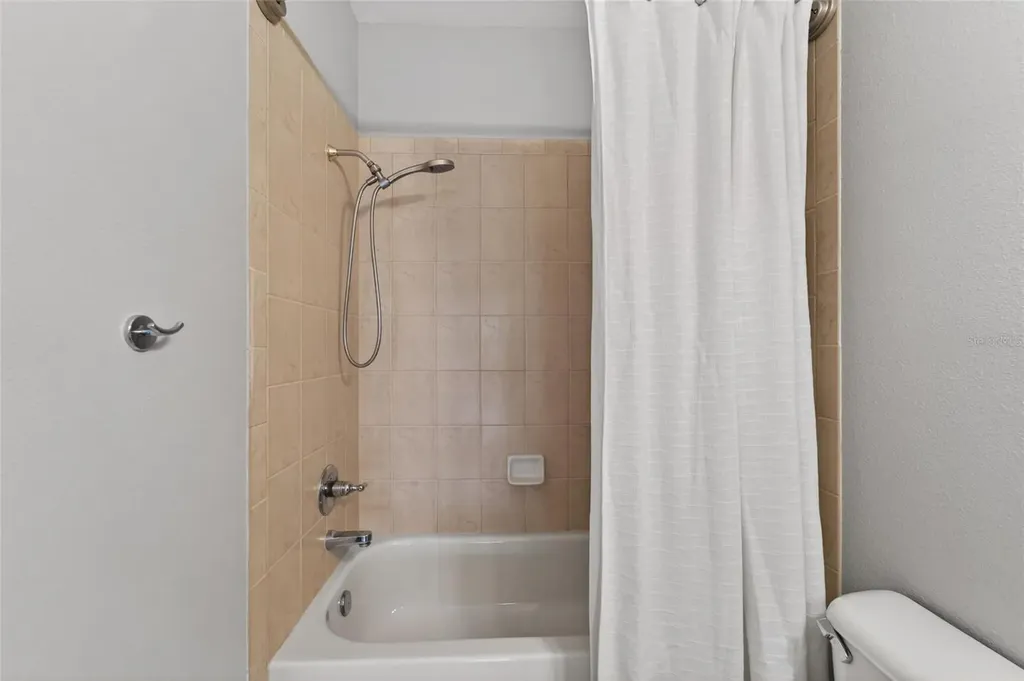 5722 Sea Trout Place Apollo Beach FL 33572