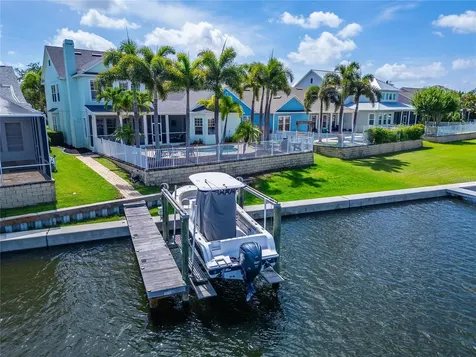 5722 Sea Trout Place Apollo Beach FL 33572