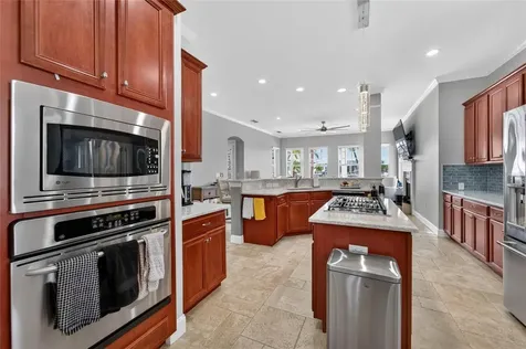 5722 Sea Trout Place Apollo Beach FL 33572