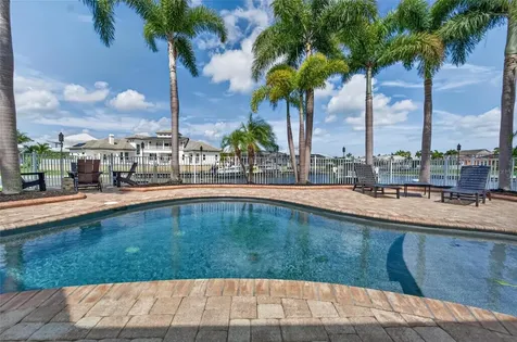 5722 Sea Trout Place Apollo Beach FL 33572
