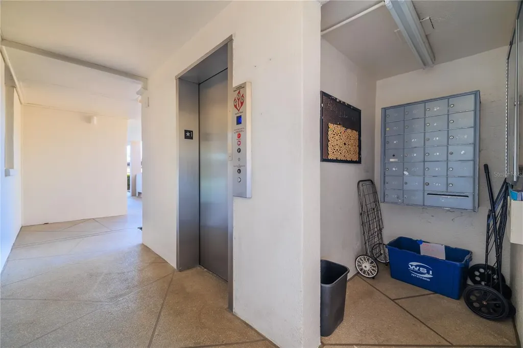 7425 Bay Island Drive S South Pasadena FL 33707