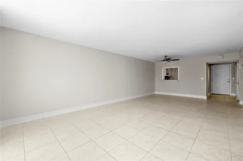 7425 Bay Island Drive S South Pasadena FL 33707
