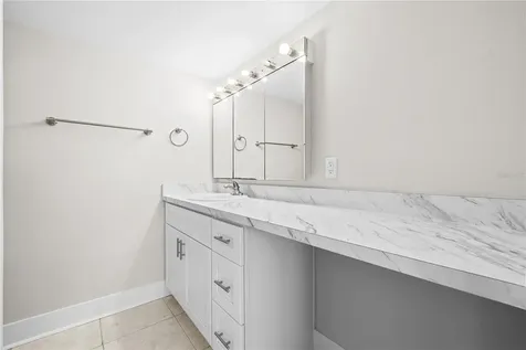 7425 Bay Island Drive S South Pasadena FL 33707