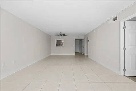 7425 Bay Island Drive S South Pasadena FL 33707
