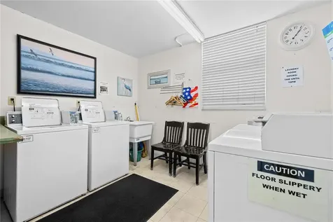 7425 Bay Island Drive S South Pasadena FL 33707