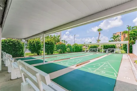 7425 Bay Island Drive S South Pasadena FL 33707