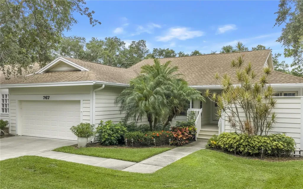 767 Caya Costa Court NE St Petersburg FL 33702