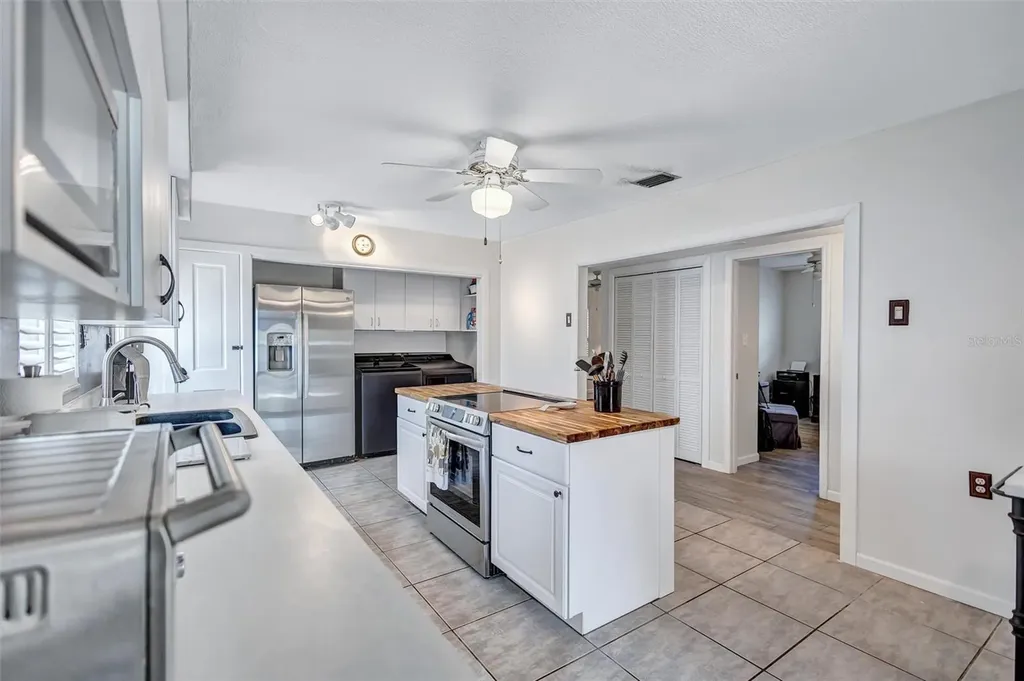 604 E Davis Boulevard Tampa FL 33606