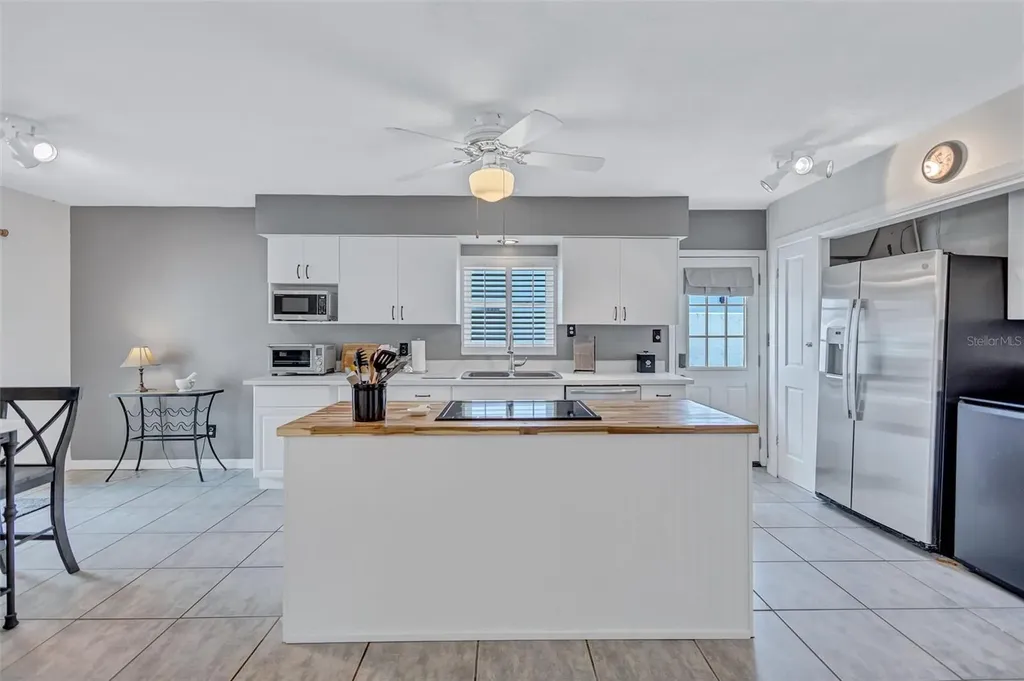 604 E Davis Boulevard Tampa FL 33606