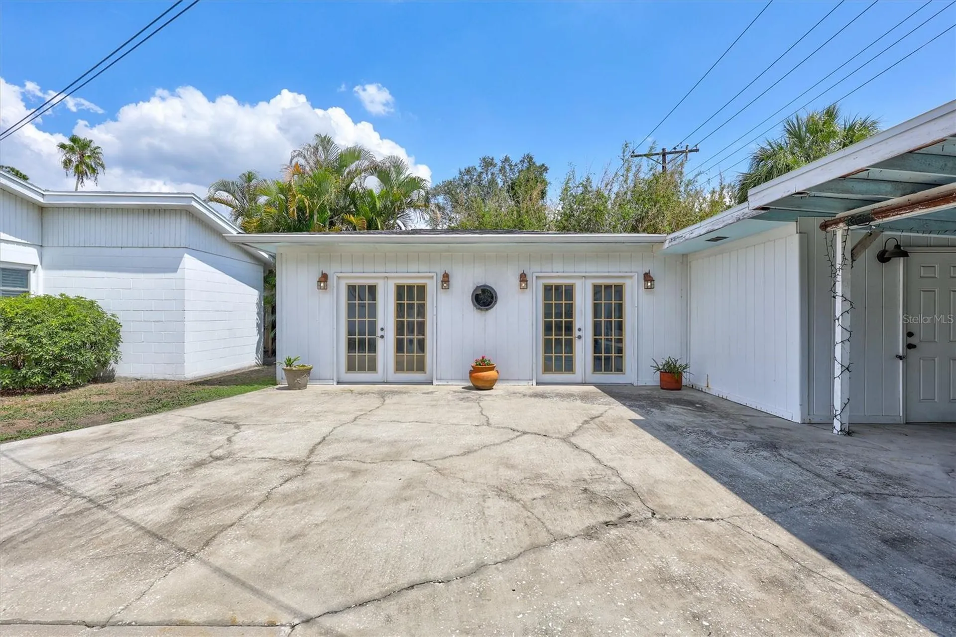 604 E Davis Boulevard Tampa FL 33606