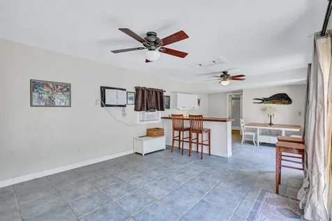 604 E Davis Boulevard Tampa FL 33606