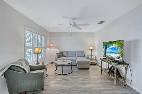 604 E Davis Boulevard Tampa FL 33606