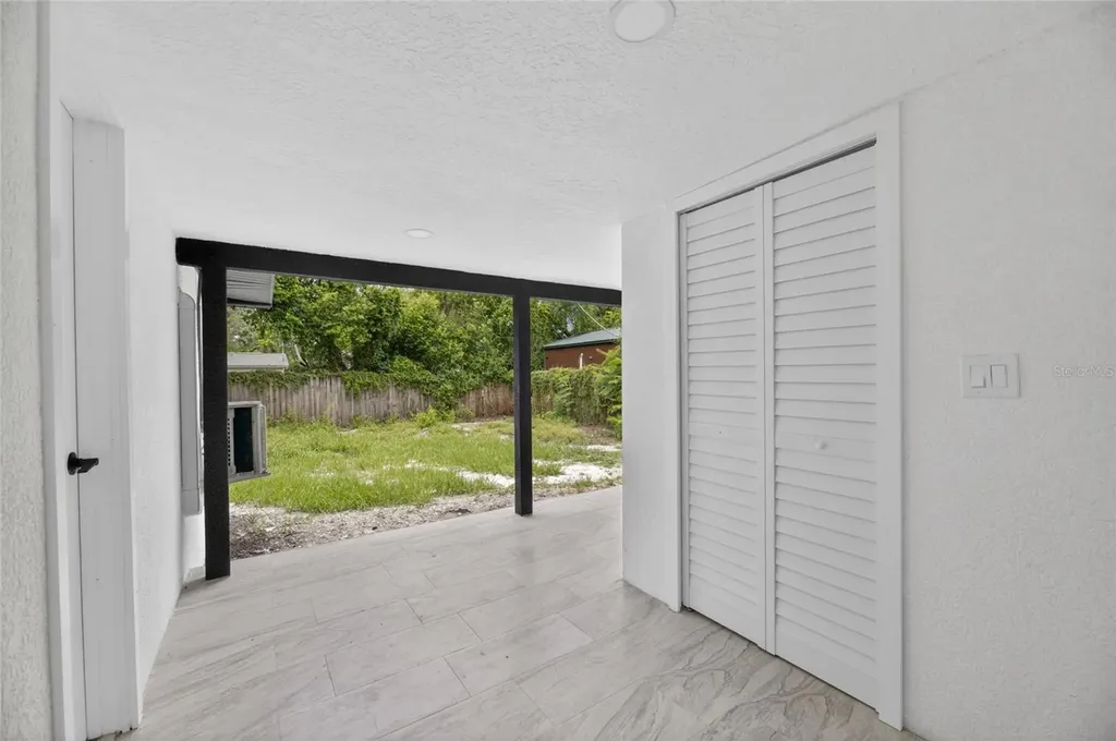 9608 N Aster Avenue Tampa FL 33612