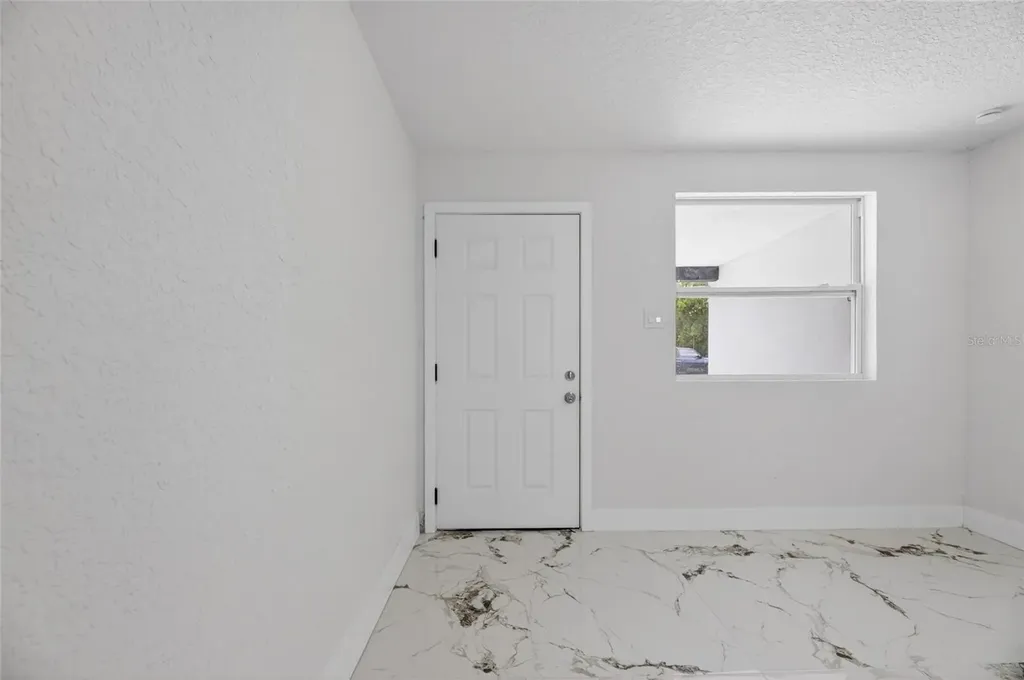 9608 N Aster Avenue Tampa FL 33612
