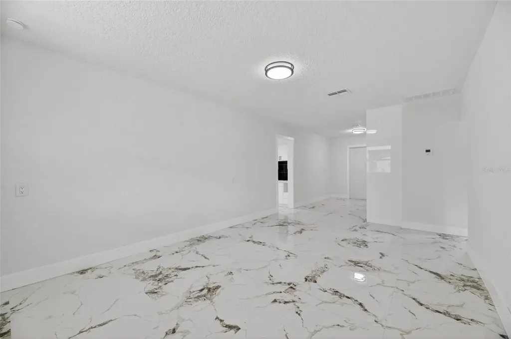 9608 N Aster Avenue Tampa FL 33612
