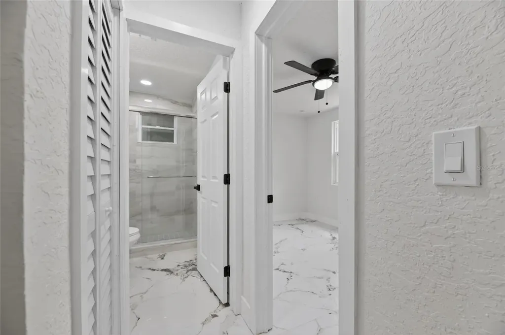 9608 N Aster Avenue Tampa FL 33612