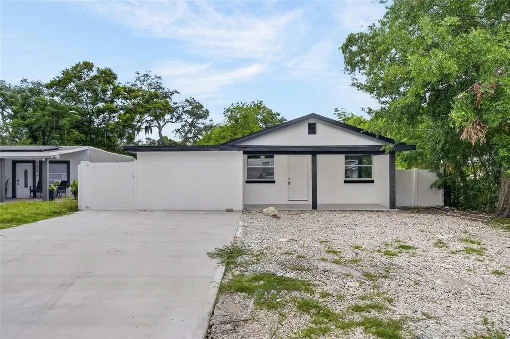 9608 N Aster Avenue Tampa FL 33612