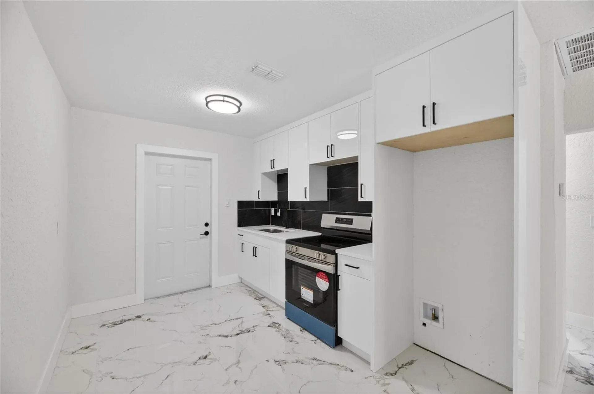 9608 N Aster Avenue Tampa FL 33612