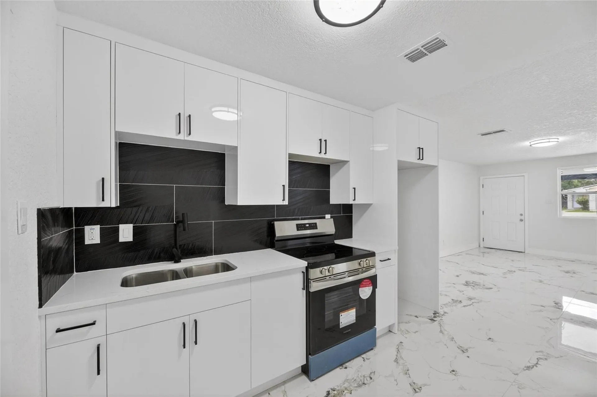 9608 N Aster Avenue Tampa FL 33612