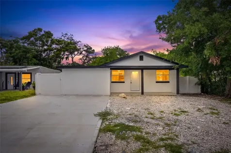 9608 N Aster Avenue Tampa FL 33612